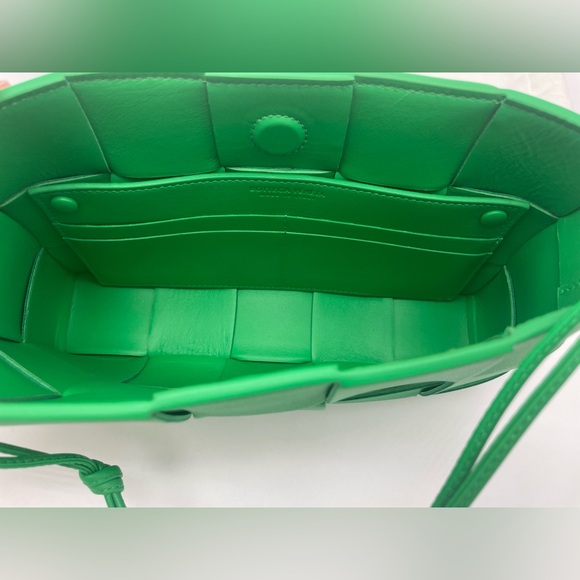 ❌❌SOLD! ❌❌NEW BOTTEGA VENETA CASSETTE GREEN LEATHER BAG PURSE AUTHENTIC! - Picture 13 of 16